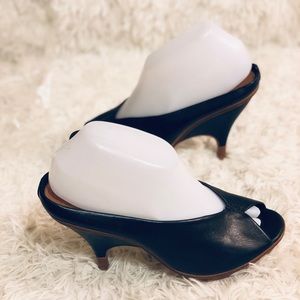 Anthropologie || Leifsdottir Inga Black Wedges